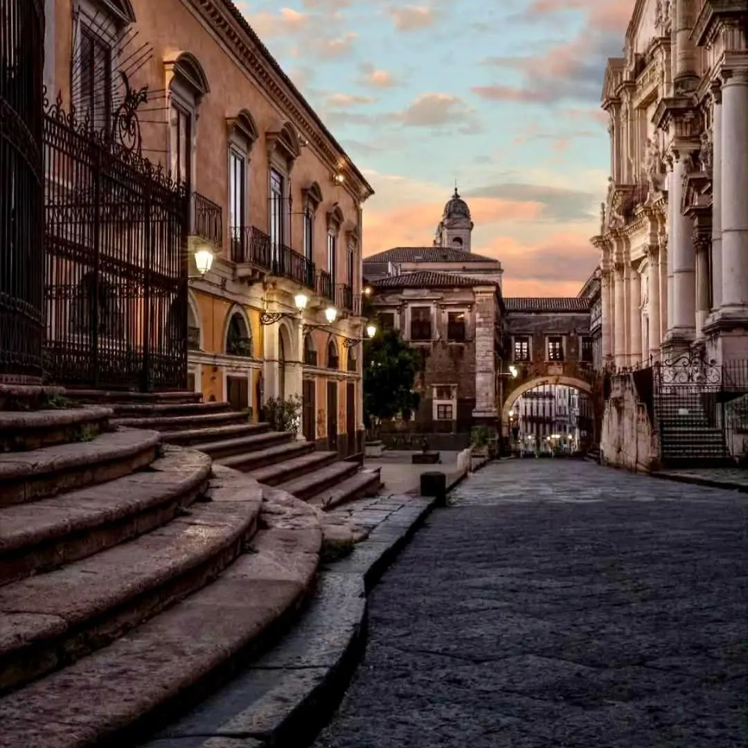 Nicuzzaduci Home Catania