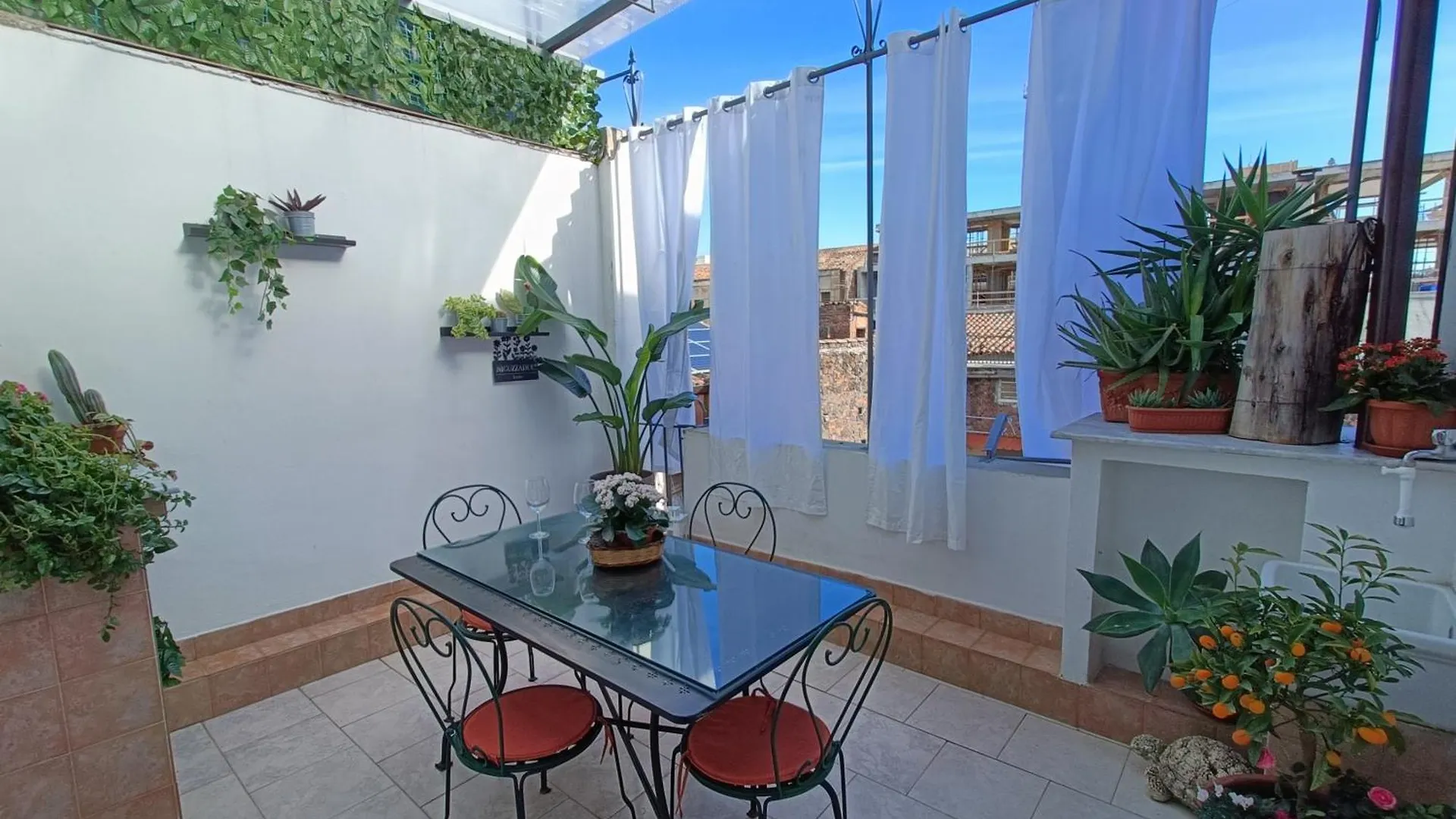 Apartment Nicuzzaduci Home Catania Italy