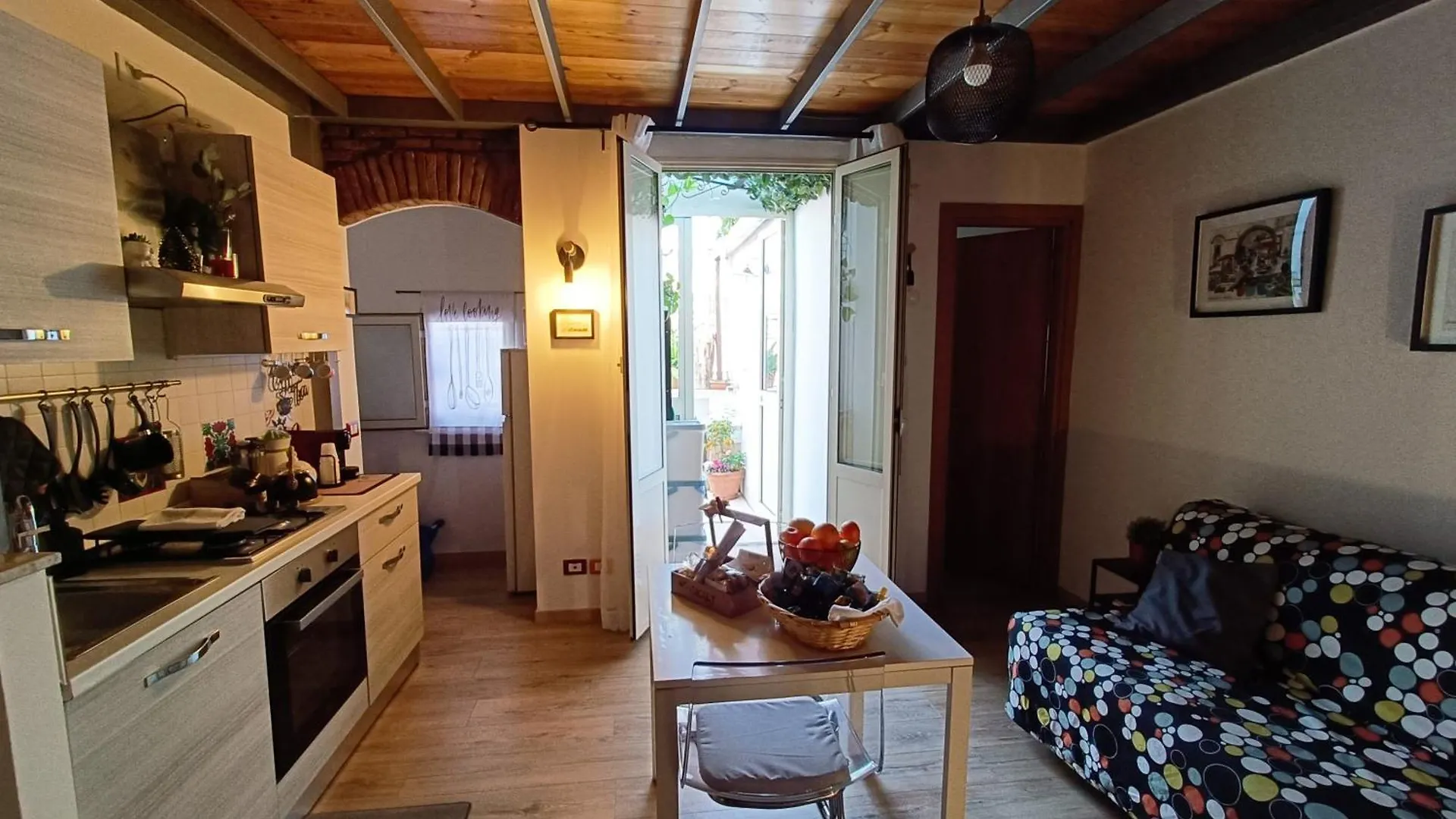 Nicuzzaduci Home Catania